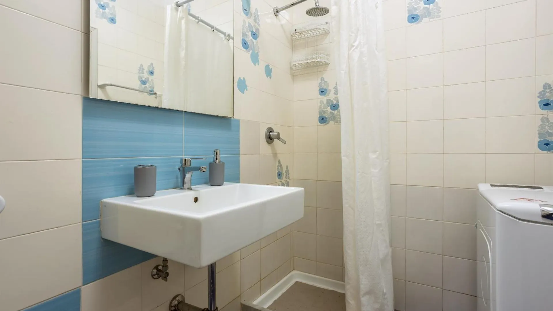 Ashur 143 Apartment Palermo